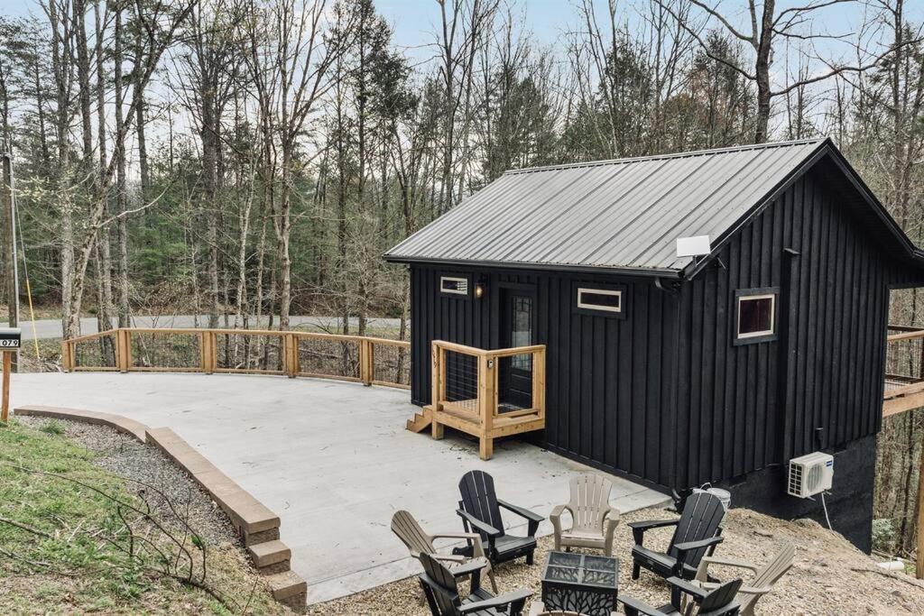 Honeymoon Couples Cabin Secluded, Hot Tub, Views Sevierville Exterior foto