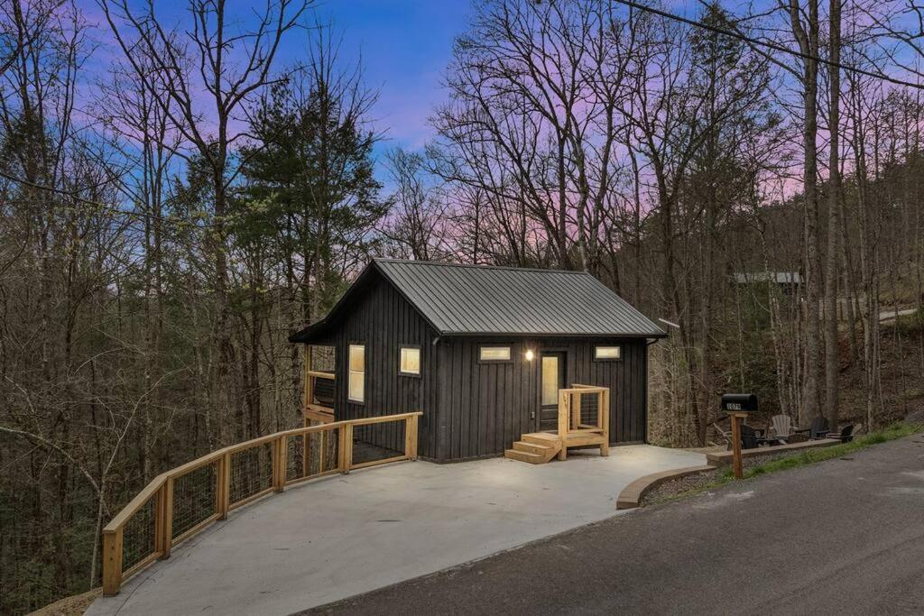 Honeymoon Couples Cabin Secluded, Hot Tub, Views Sevierville Exterior foto